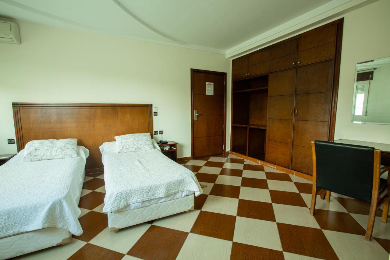 Motel Gzenaya Tanger Exterior foto